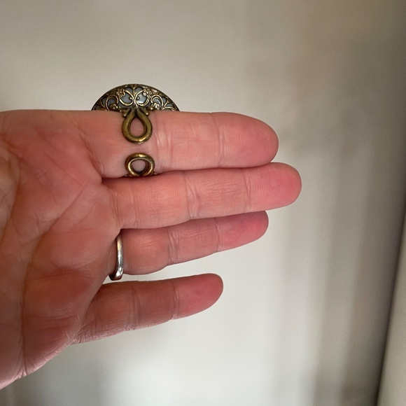 Sweet Romance Ammonite round - aqua opal ring - Picture 2 of 3